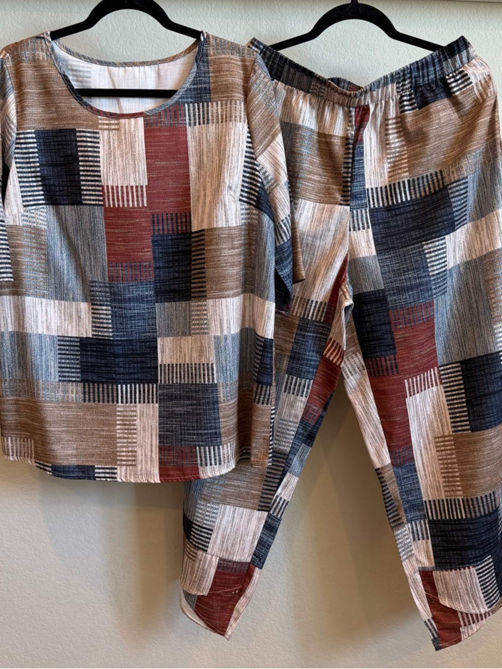 Patchwork Print Two-Piece Loungewear Set in Rust, Navy & Taupe - Womens XL